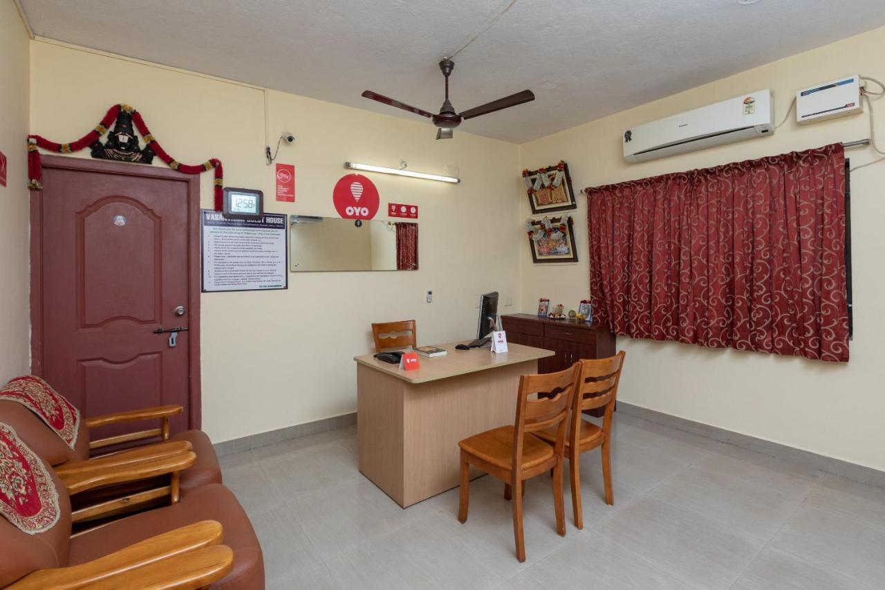 Oyo 16622 Vasantham Guest House Chennai Dış mekan fotoğraf