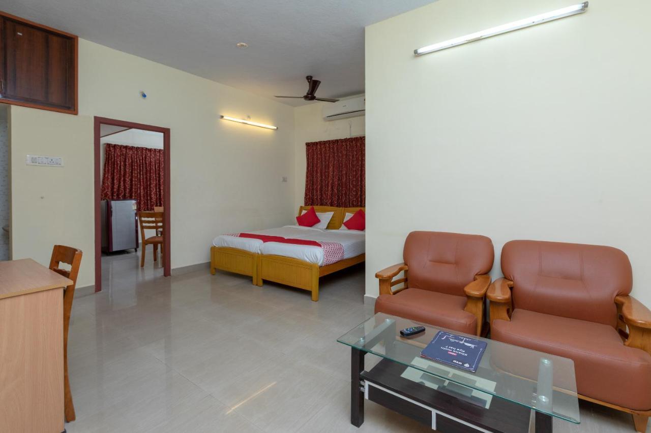 Oyo 16622 Vasantham Guest House Chennai Dış mekan fotoğraf