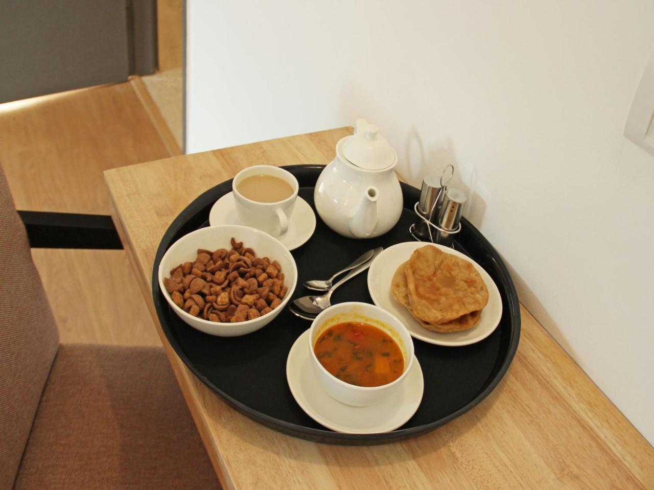 Oyo 16622 Vasantham Guest House Chennai Dış mekan fotoğraf