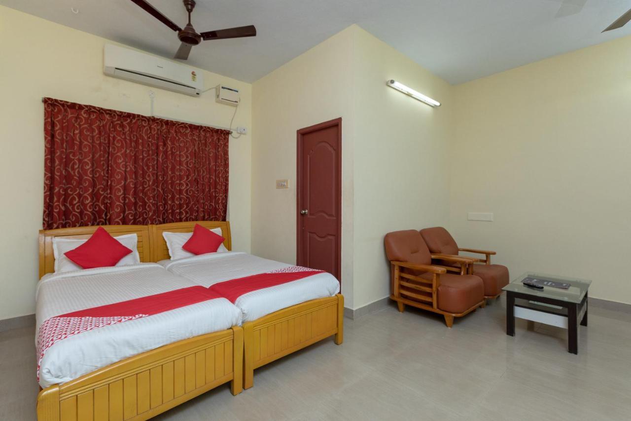 Oyo 16622 Vasantham Guest House Chennai Dış mekan fotoğraf