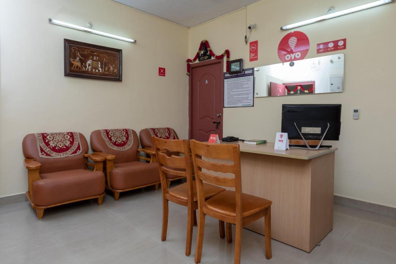 Oyo 16622 Vasantham Guest House Chennai Dış mekan fotoğraf