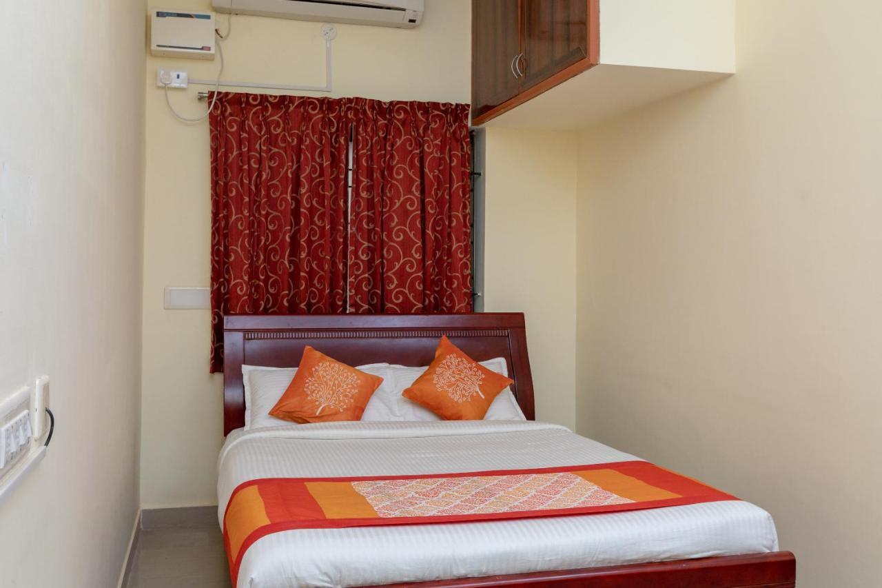 Oyo 16622 Vasantham Guest House Chennai Dış mekan fotoğraf